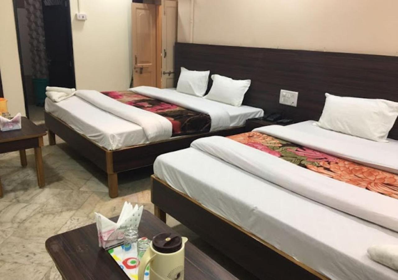 Liberty Guest House Varanasi Ngoại thất bức ảnh