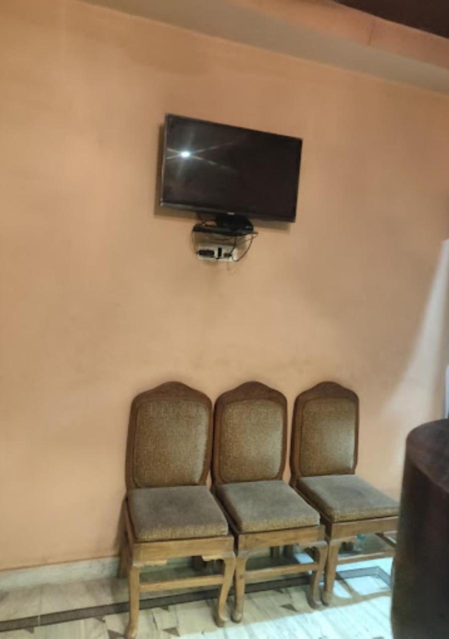 Liberty Guest House Varanasi Ngoại thất bức ảnh